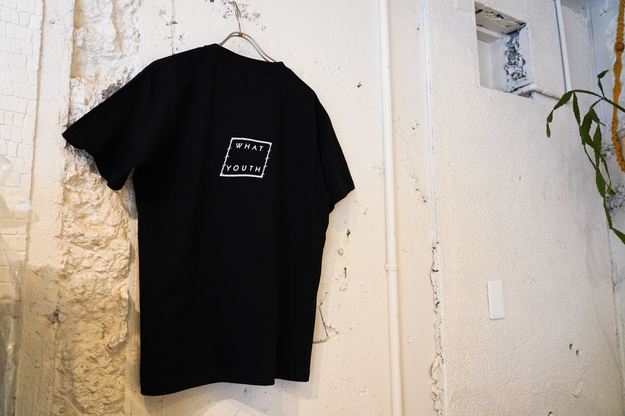 WHATYOUTH feat. LOCWMIND S/S TEE